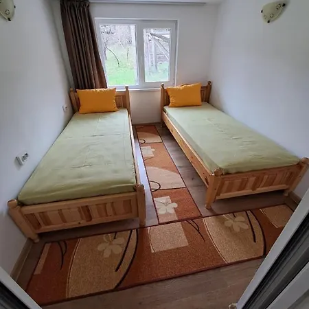 Apple House Kjustendil
